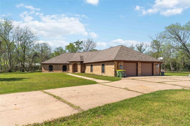 7825 Hughes Ranch Road, Pearland, TX 77581