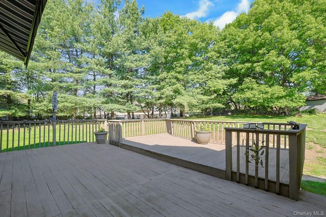13 Brainerd Drive, Stony Point, NY 10980