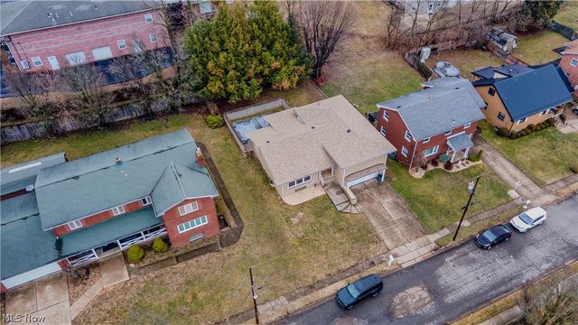 211 Donell Street, Weirton, WV 26062