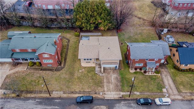 211 Donell Street, Weirton, WV 26062