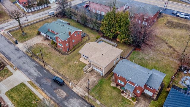 211 Donell Street, Weirton, WV 26062