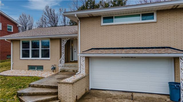 211 Donell Street, Weirton, WV 26062