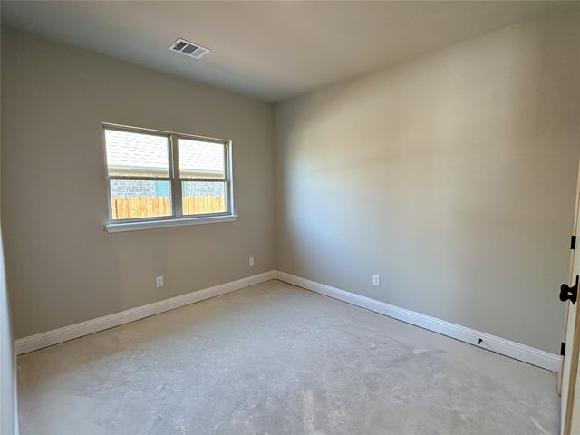 709 Bass Lake Lane, Cleburne, TX 76033