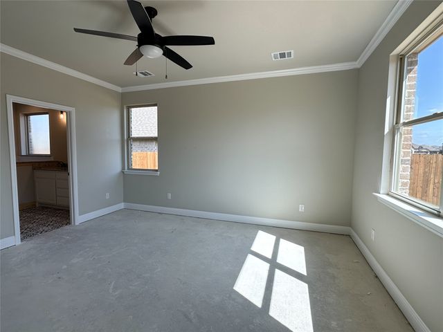 709 Bass Lake Lane, Cleburne, TX 76033