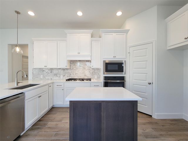 2847 Orange Leaf Drive, Fulshear, TX 77423
