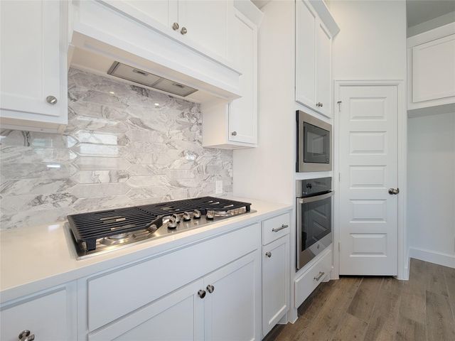 2847 Orange Leaf Drive, Fulshear, TX 77423