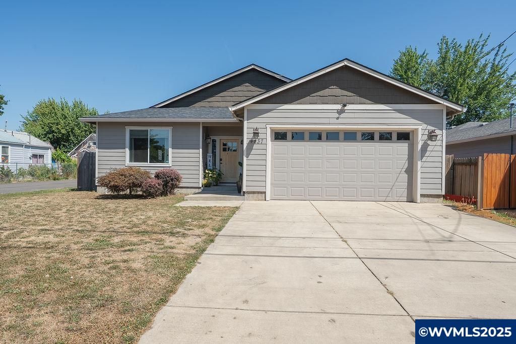 4837 Swegle Rd, Salem, OR 97301