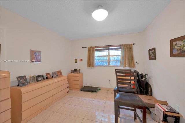 334 E 18th St 4, Hialeah, FL 33010