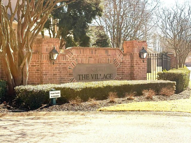 1740 CONSTABLE CT, Collierville, TN 38017