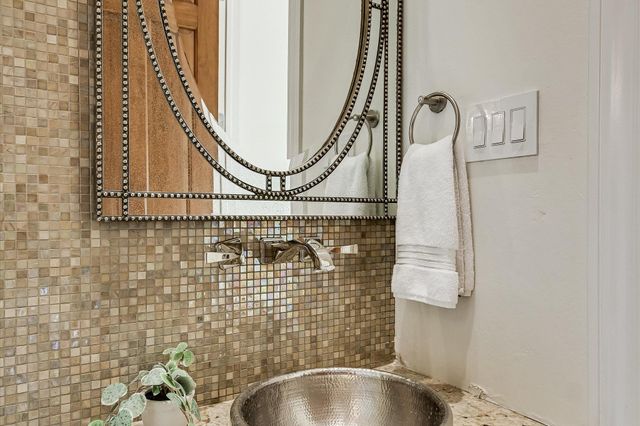 17110 Majestic Ridge RD, Austin, TX 78738