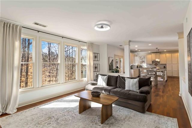 6233 Huntington Ridge Road SE, Mableton, GA 30126