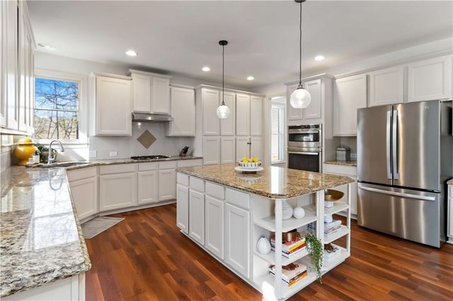 6233 Huntington Ridge Road SE, Mableton, GA 30126