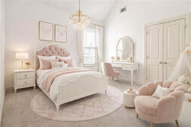 6233 Huntington Ridge Road SE, Mableton, GA 30126