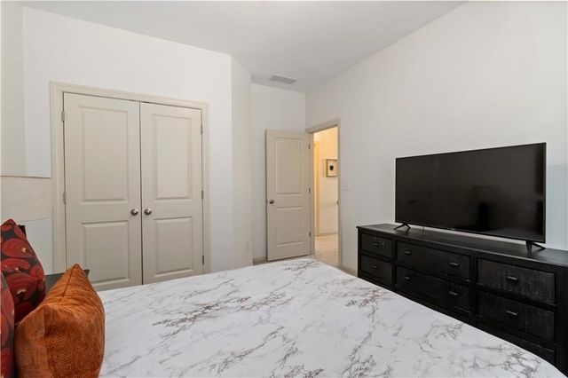 6233 Huntington Ridge Road SE, Mableton, GA 30126