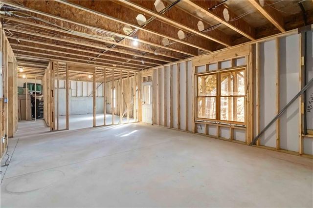 6233 Huntington Ridge Road SE, Mableton, GA 30126