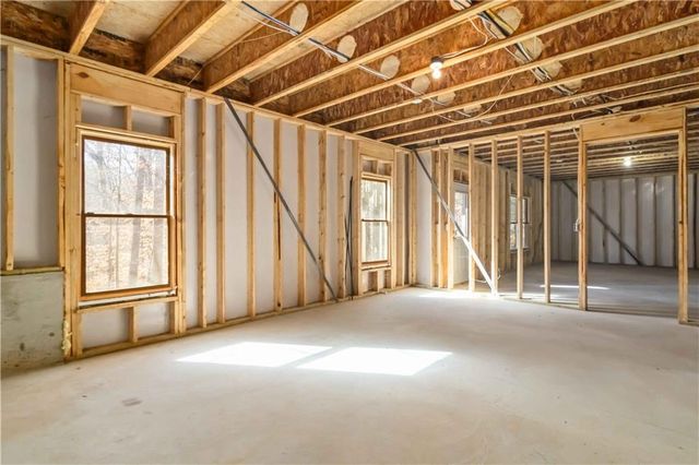 6233 Huntington Ridge Road SE, Mableton, GA 30126