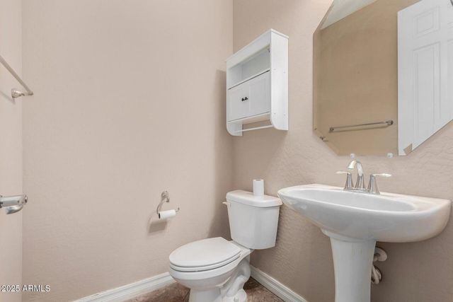 2585 E Carob Drive, Gilbert, AZ 85298