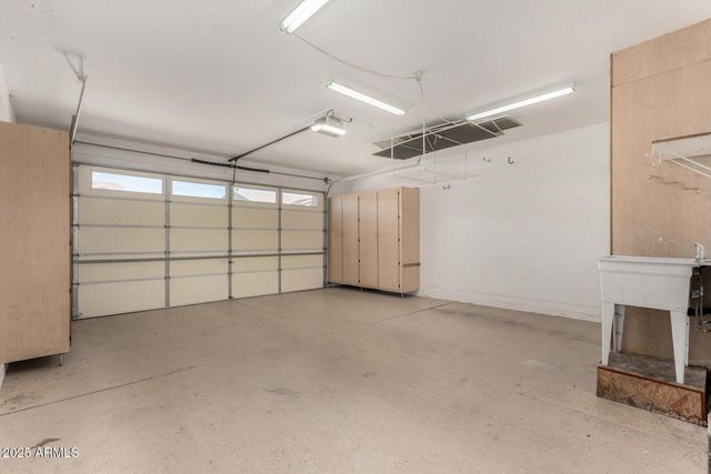 2585 E Carob Drive, Gilbert, AZ 85298