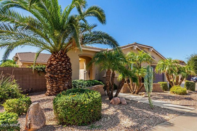 2585 E Carob Drive, Gilbert, AZ 85298