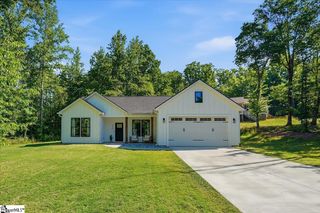 298 Red Hill Road, Landrum, SC 29356