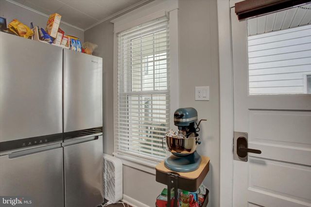 410 E CATHERINE STREET, Chambersburg, PA 17202