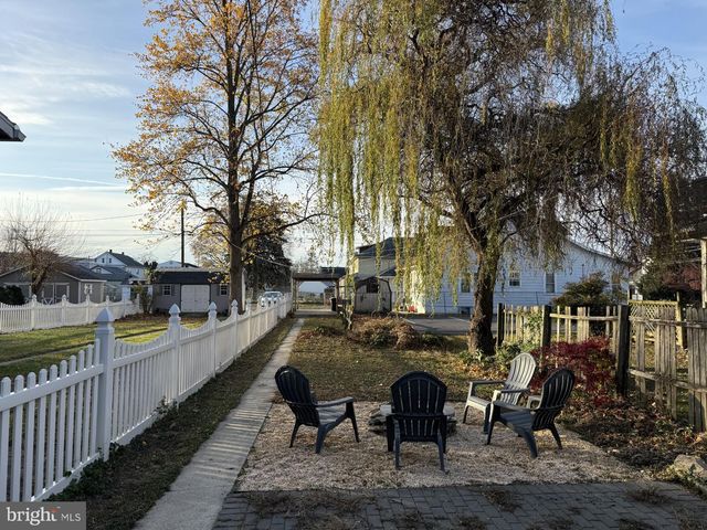 410 E CATHERINE STREET, Chambersburg, PA 17202