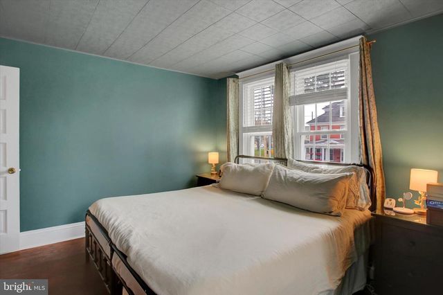 410 E CATHERINE STREET, Chambersburg, PA 17202