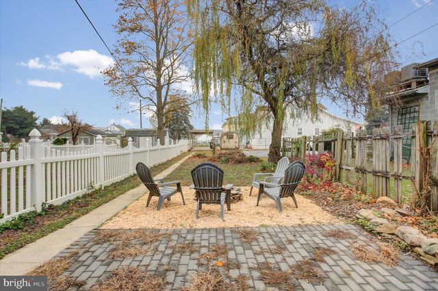 410 E CATHERINE STREET, Chambersburg, PA 17202