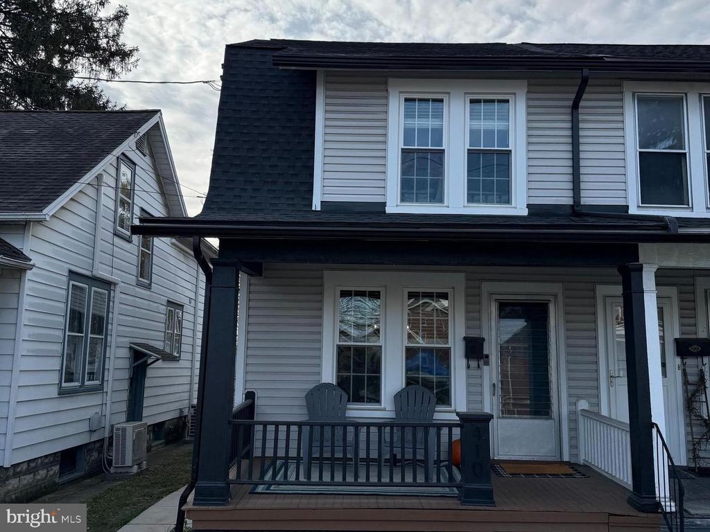 410 E CATHERINE STREET, Chambersburg, PA 17202