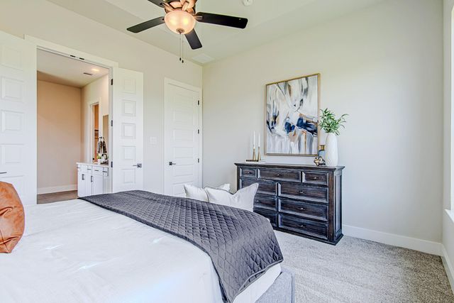 141 Peninsula Point Drive, Montgomery, TX 77356