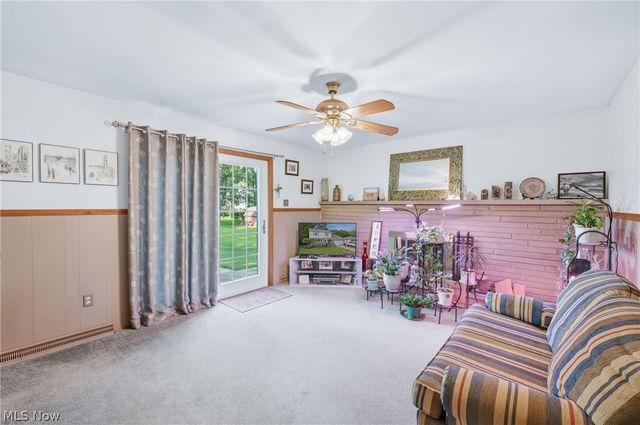 934 Larkridge Avenue, Youngstown, OH 44512