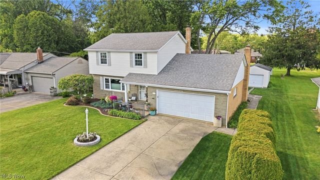 934 Larkridge Avenue, Youngstown, OH 44512