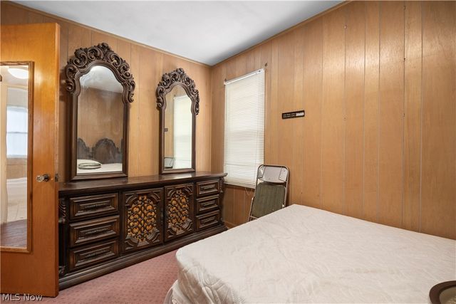 12809 Mcgowan Avenue, Cleveland, OH 44135