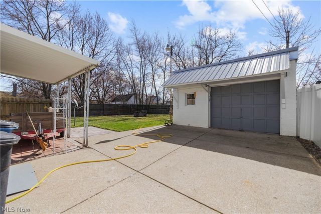 12809 Mcgowan Avenue, Cleveland, OH 44135