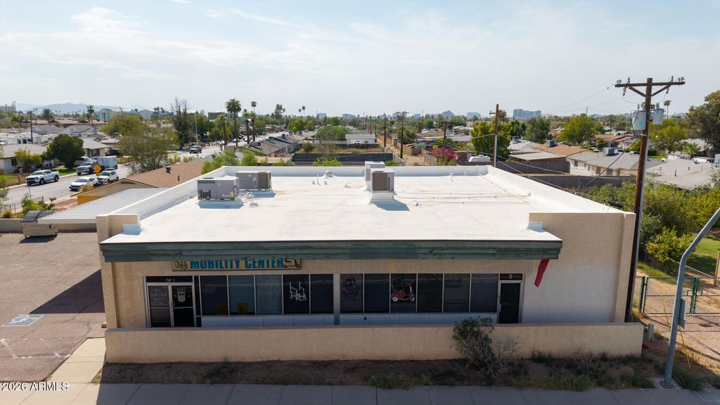 134 N DOBSON Road, Mesa, AZ 85201 — photo 3