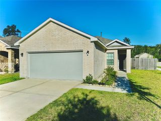 24702 Russet Bluff Trail, Houston, TX 77336