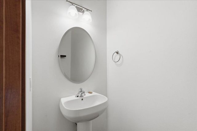 5617 Brendan Avenue, Fitchburg, WI 53711