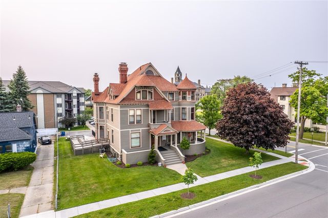 318 Houston Avenue, Muskegon, MI 49441