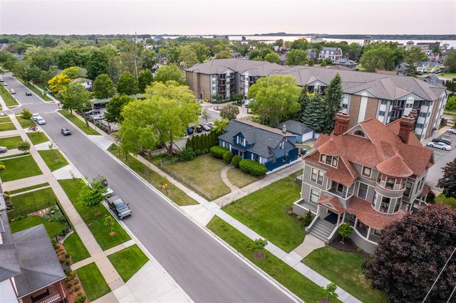 318 Houston Avenue, Muskegon, MI 49441