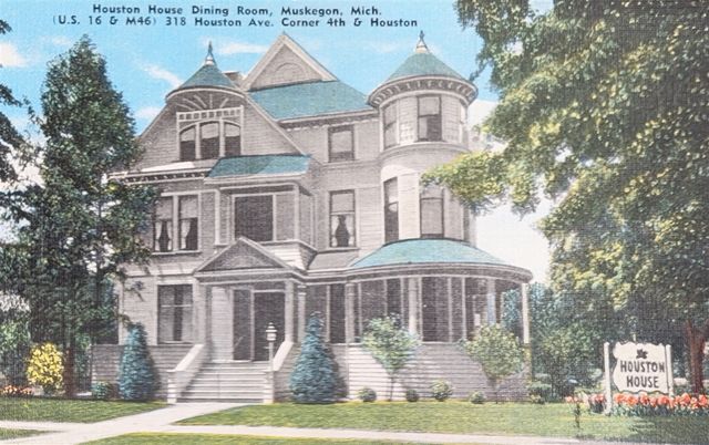 318 Houston Avenue, Muskegon, MI 49441