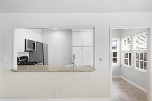 4879 Dixie Drive, San Diego, CA 92109