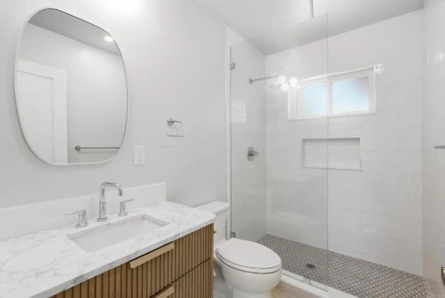4879 Dixie Drive, San Diego, CA 92109