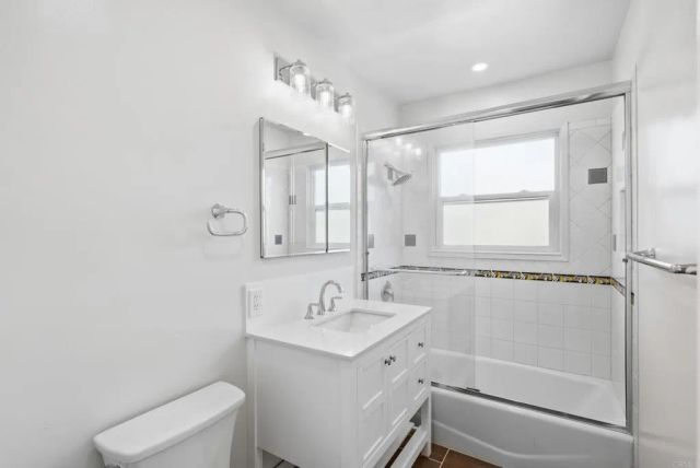 4879 Dixie Drive, San Diego, CA 92109