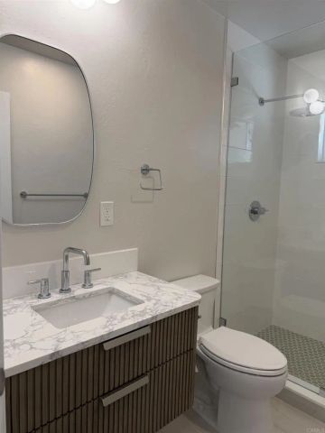 4879 Dixie Drive, San Diego, CA 92109