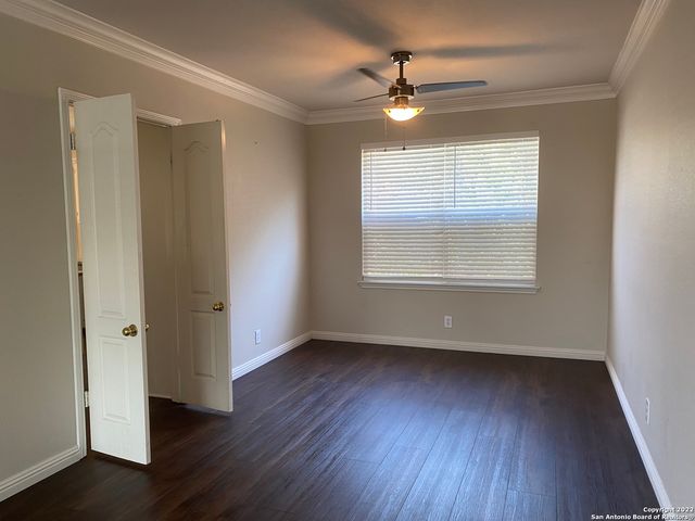 614 STONEWAY DR, San Antonio, TX 78258