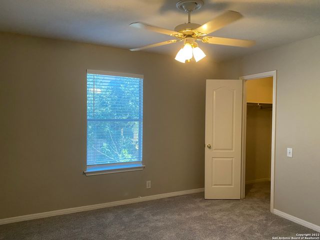 614 STONEWAY DR, San Antonio, TX 78258