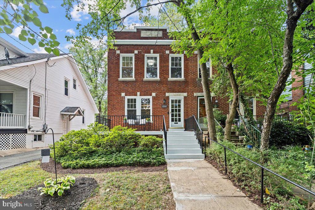 4332 CHESAPEAKE ST NW, Washington, DC 20016