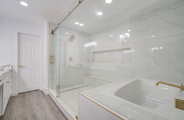 556 Brandon Road, Conroe, TX 77302