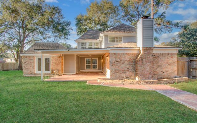 556 Brandon Road, Conroe, TX 77302