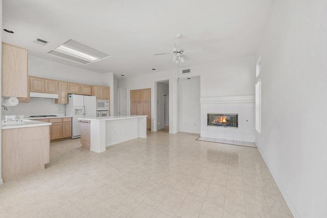 78549 Links Drive, Palm Desert, CA 92211